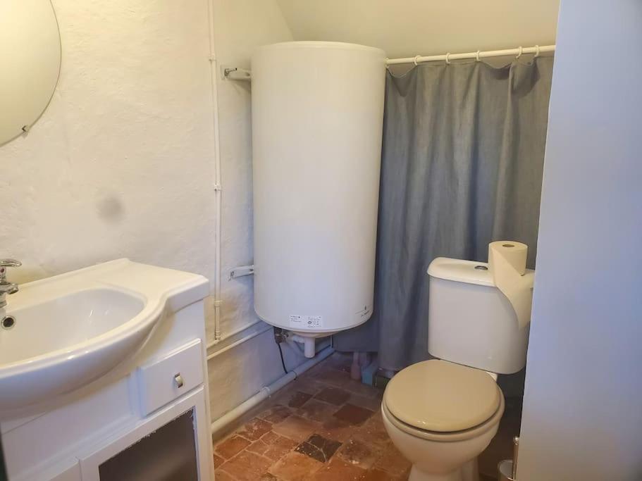 Petite Maison De Village Ygrande Εξωτερικό φωτογραφία